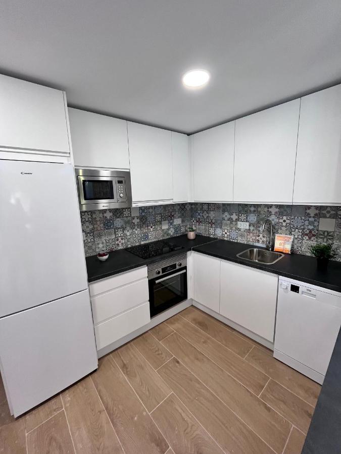 Gatu Premium Villa Flamenca , Preferente Mayores De 25 Anos Y Familias カディス エクステリア 写真
